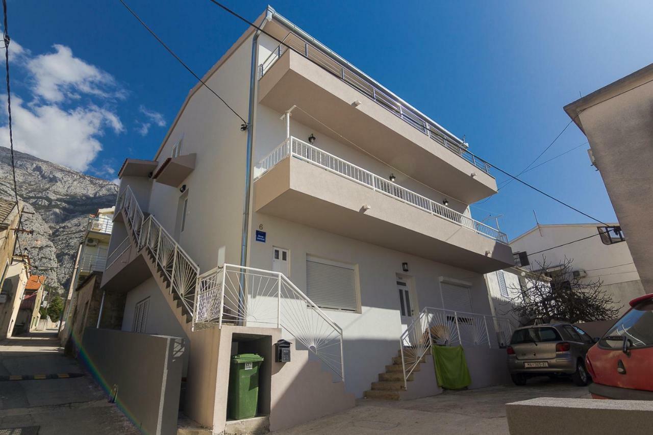 Apartment&room Marin Makarska Exteriör bild